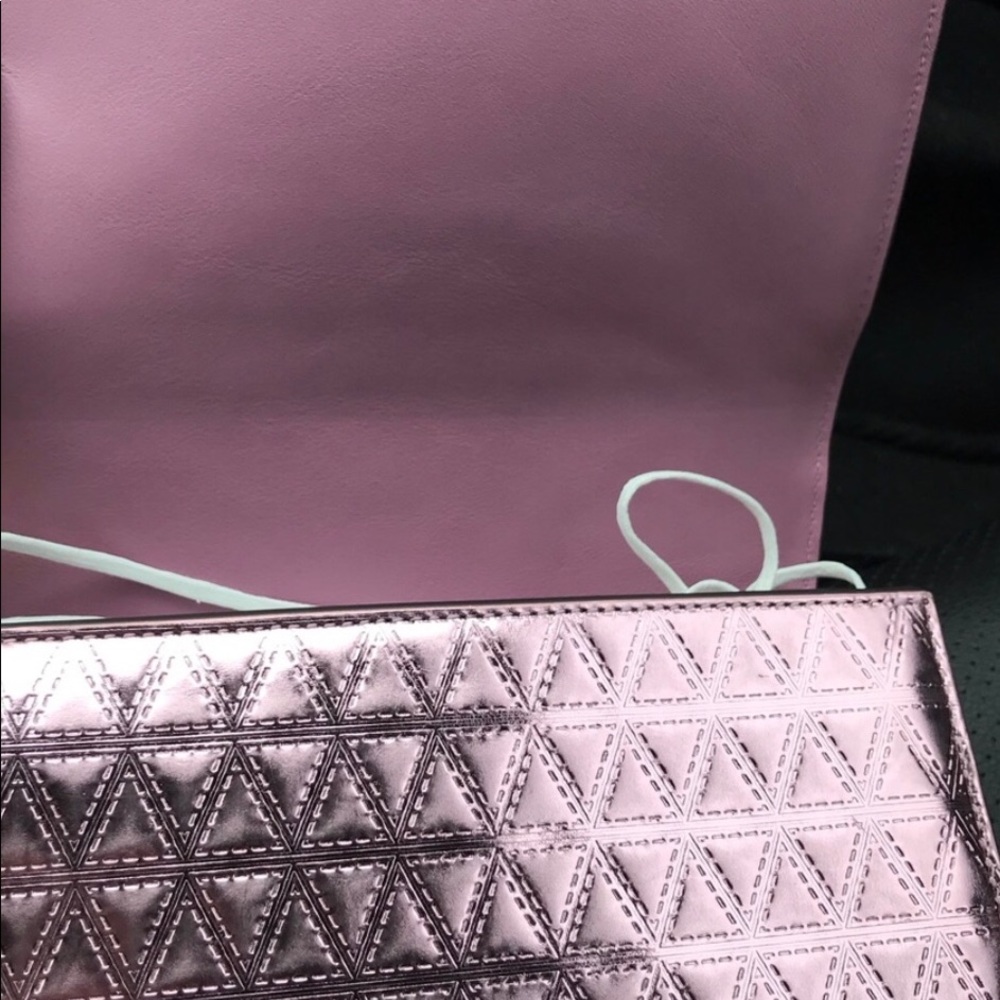 Michael Kors Purse clutch/crossbody - Picture 4 of 5